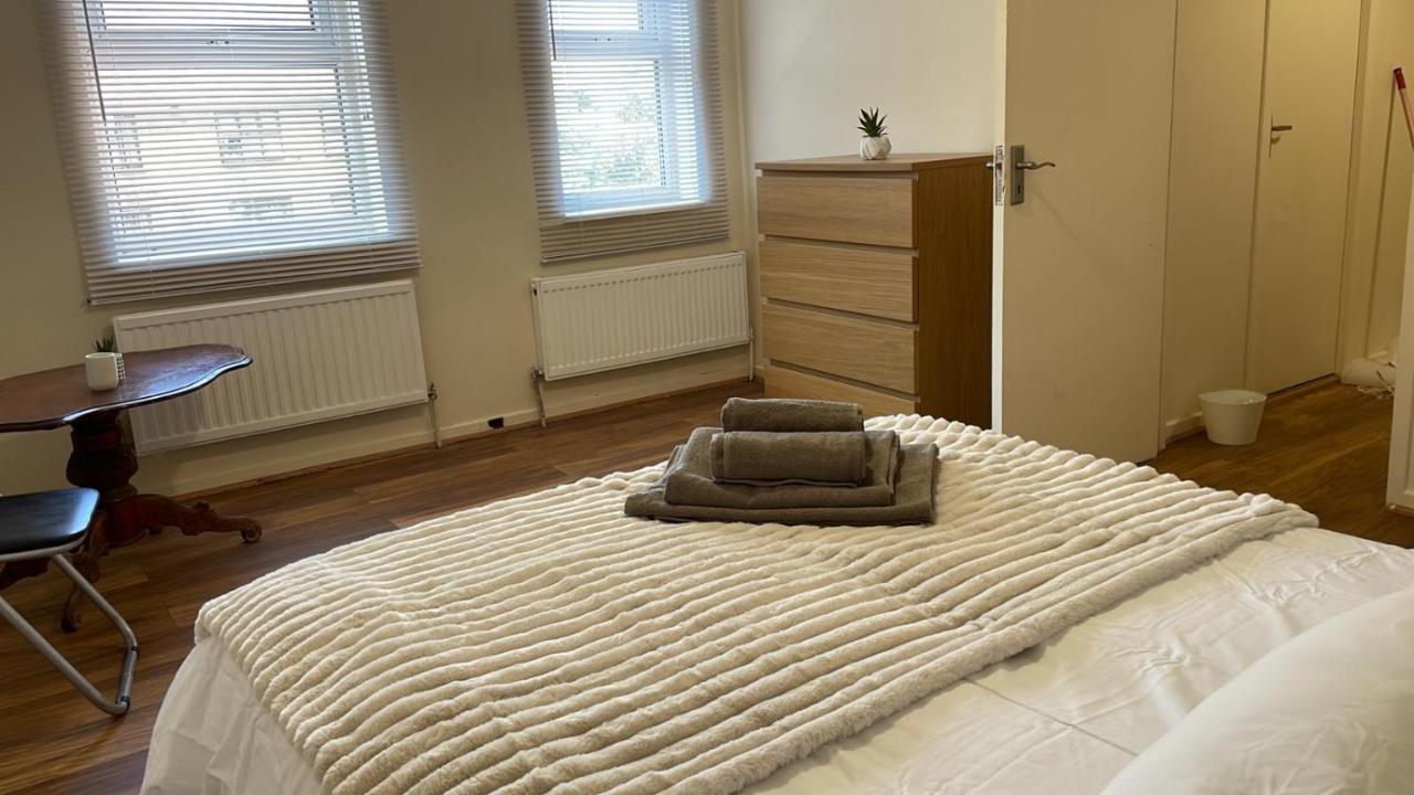 Single And Doubles Rooms Close To Central 伦敦 外观 照片